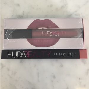 NIB Huda Beauty Liquid Matte & Lip Contour in Muse