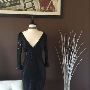 Low cut black sequence short cocktail dress