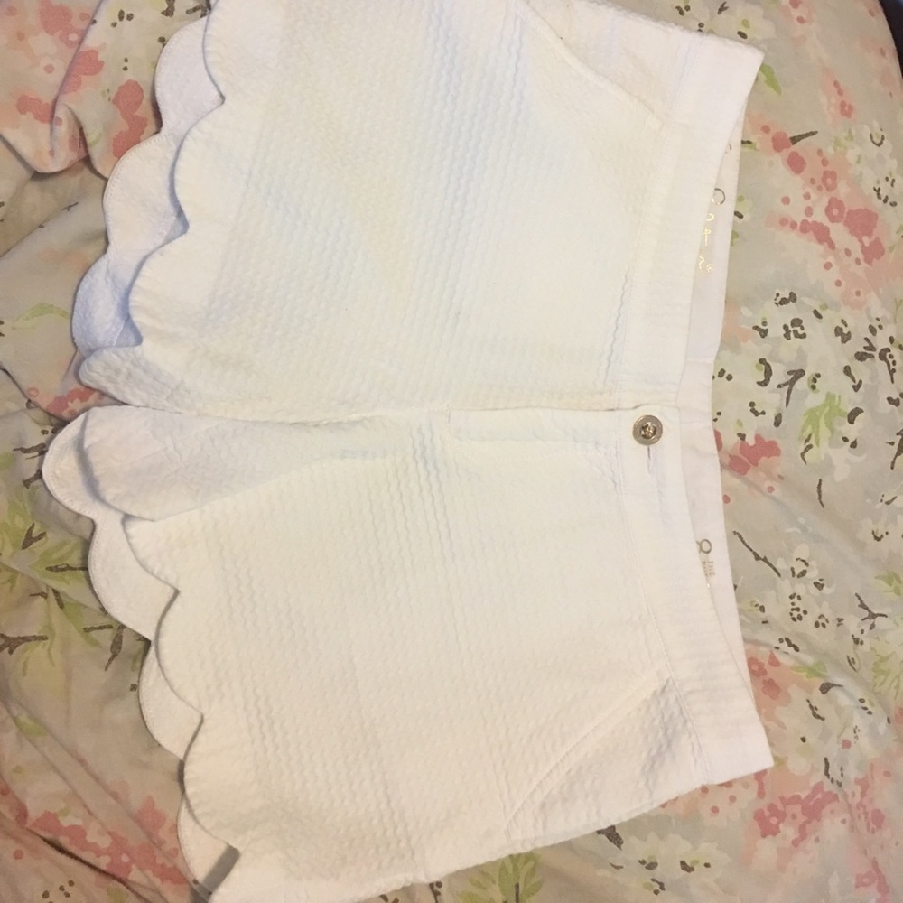 Buttercup short