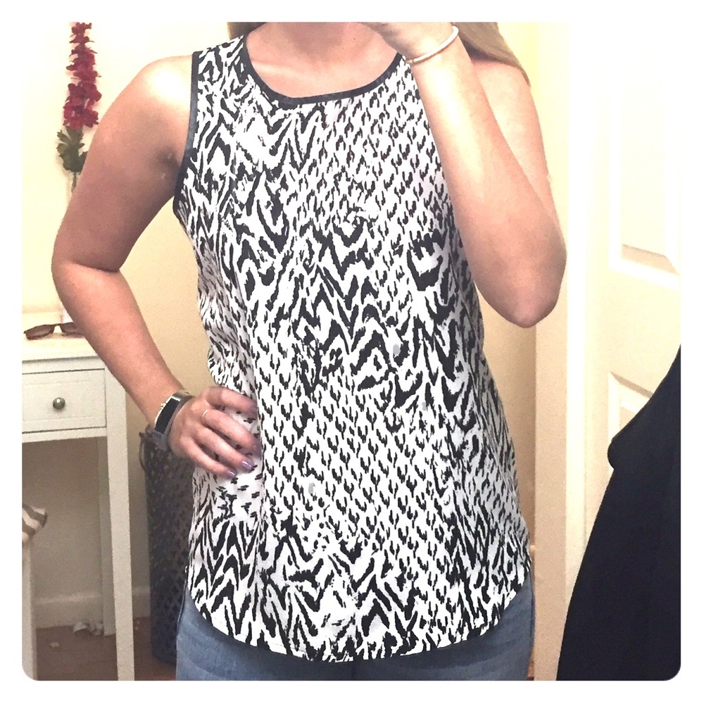 Zebra print tank top Size small