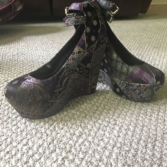 Aldo purple tapestry Mary Jane wedges - Picture 3 of 6