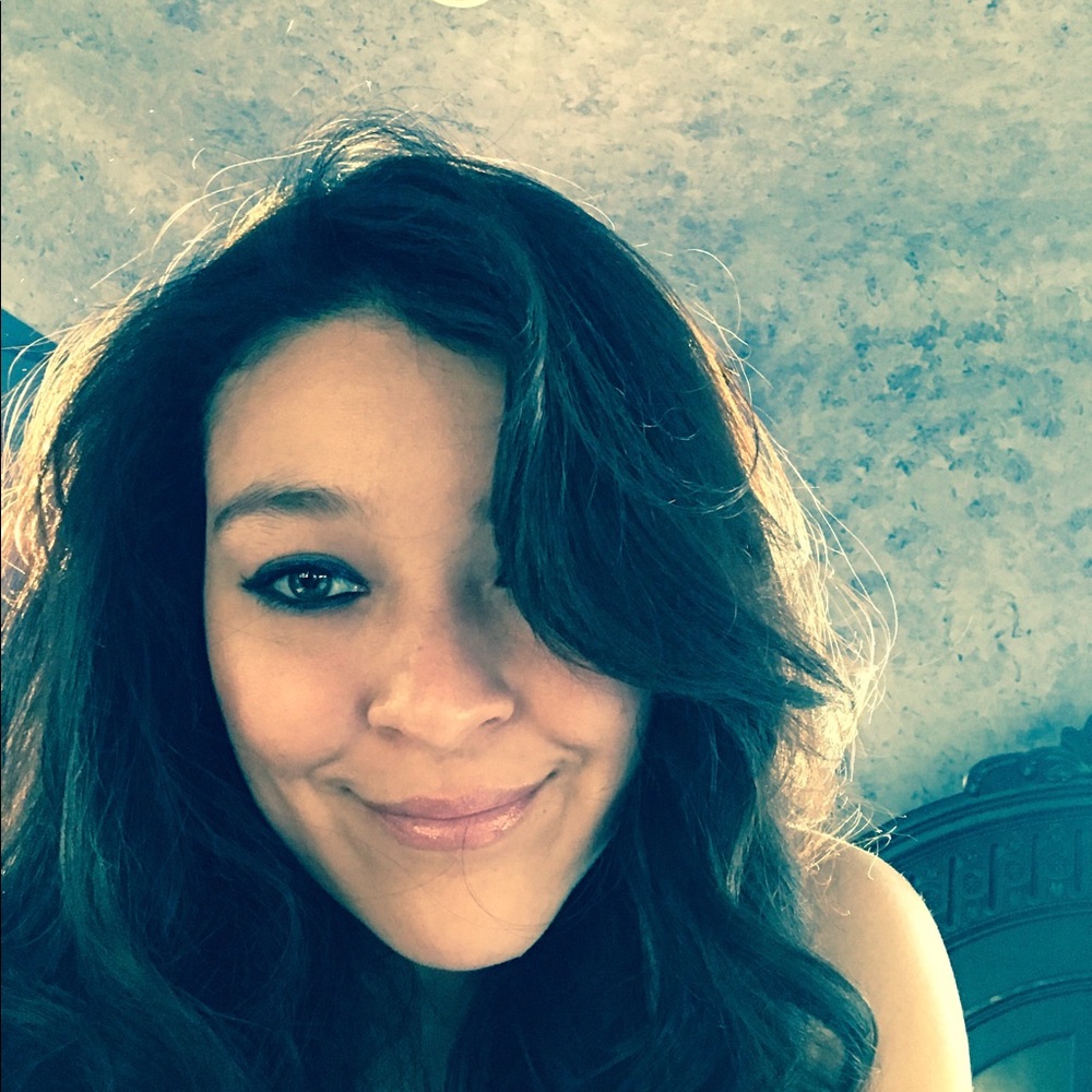 Meet your Posher, Lilly