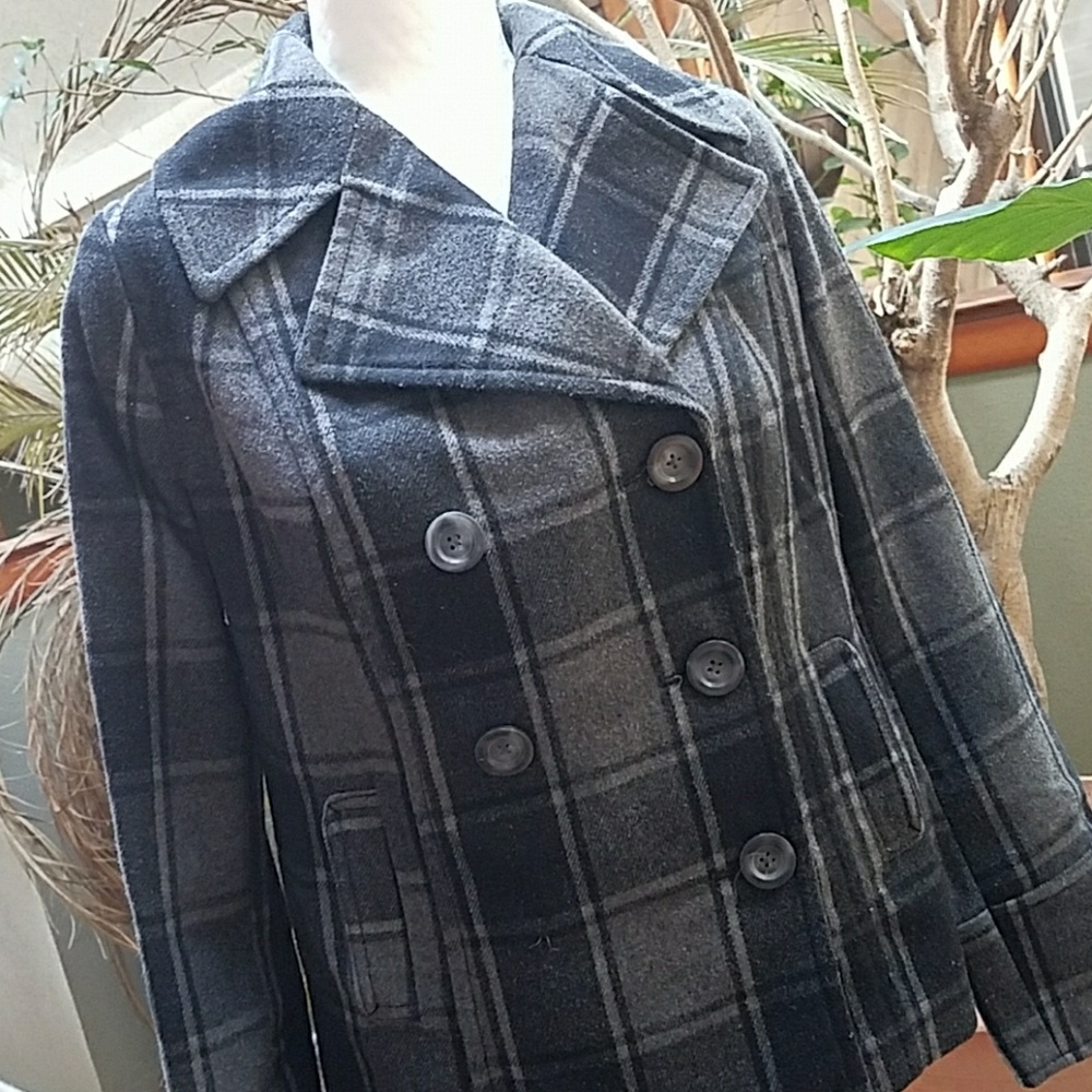 Pea coat