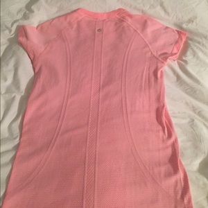 Short sleeve swiftly