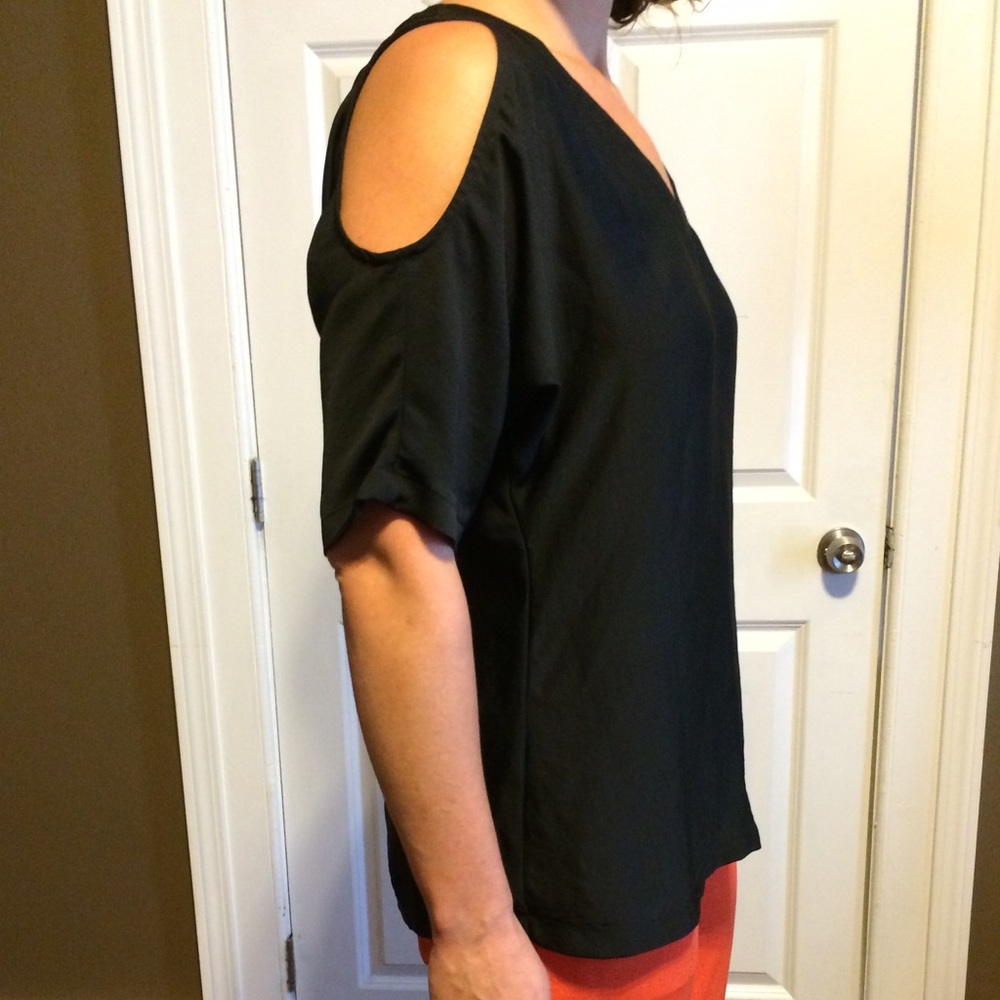 Cold shoulder v neck blouse