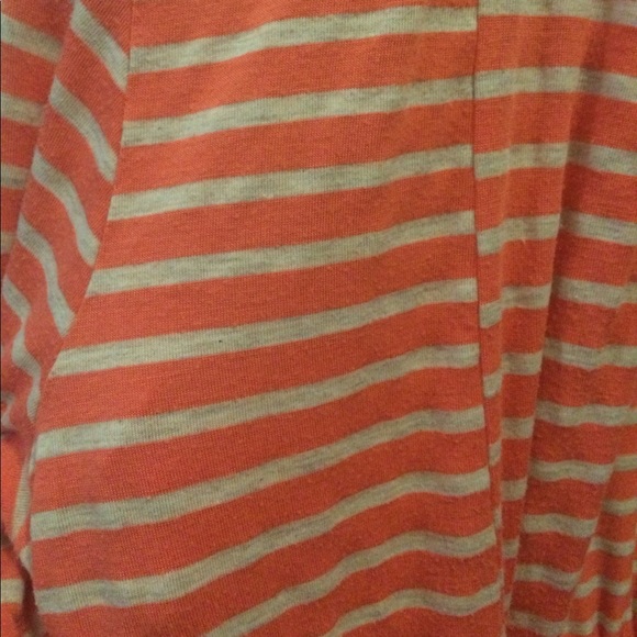 Coral and white striped open cardigan - Picture 3 of 3