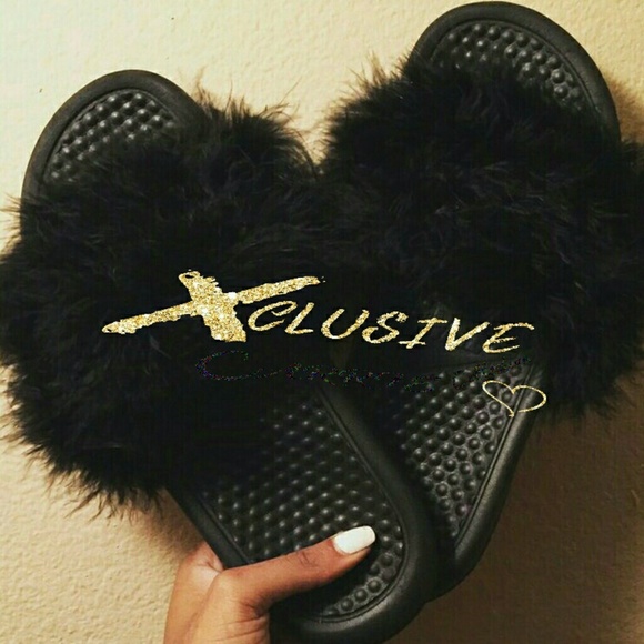 Fur Slides - Picture 3 of 4