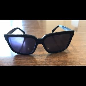 Alexander McQueen Sunglasses unisex