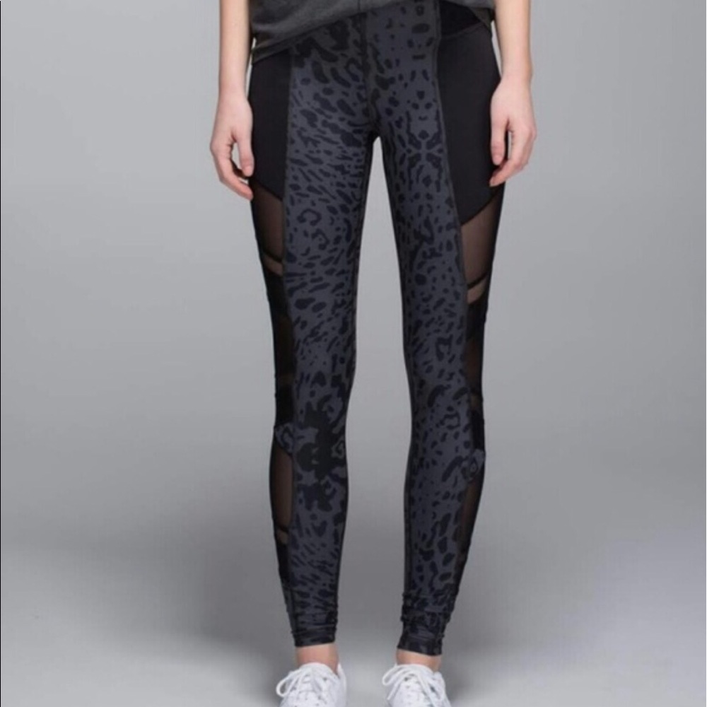 Lululemon pants just breathe