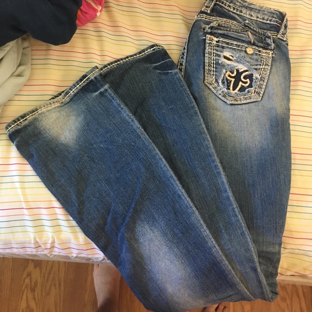 Size 26 rock revival boot cut - Picture 2 of 3