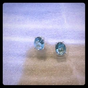 Aquamarine Birthstone (Accepting good offers only)