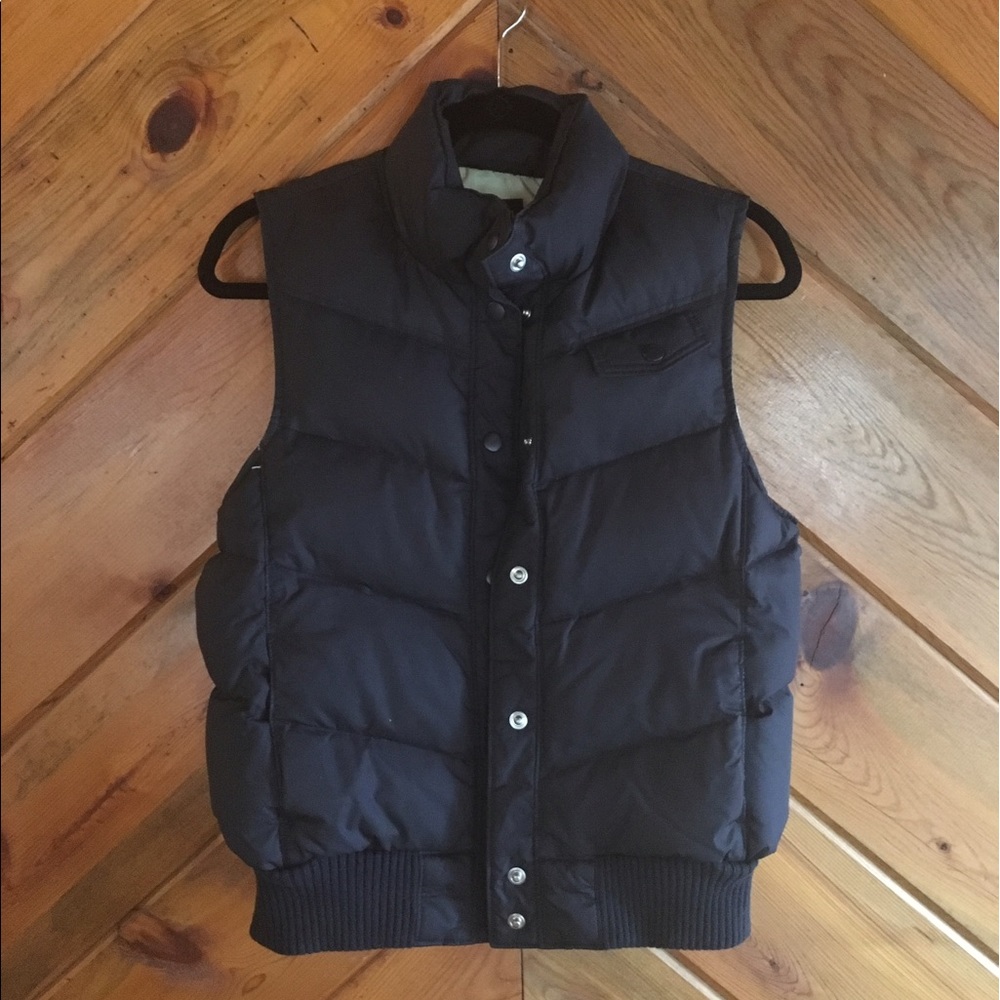Gap down vest