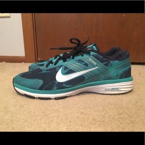 Nike Dual Fusion Training Shoes