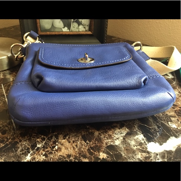 Coach Park Leather swing-pack and wristlet - Picture 2 of 7