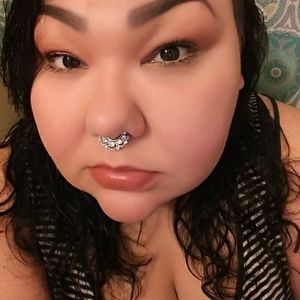 Meet your Posher, Debi