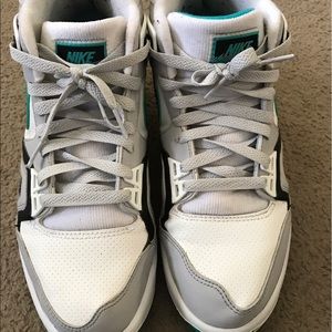 Nike Air Tech Challenge II