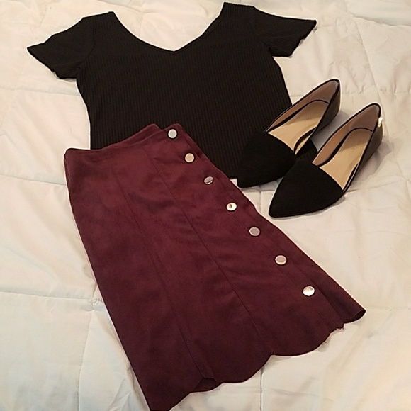 Chelsea & Theodore Dresses & Skirts - Button Down Plum Purple Skirt