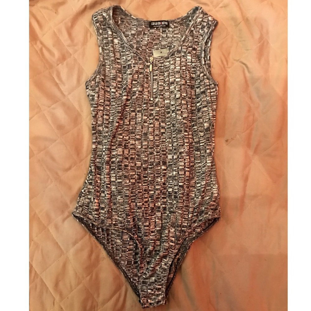 Navy Blue sleeveless bodysuit w/zipper