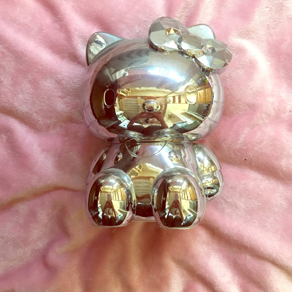 Mirrored  plastic glam Hello Kitty holder