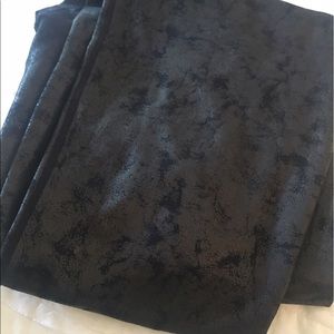 Fabletics leggings bundle( 3 pairs) all different