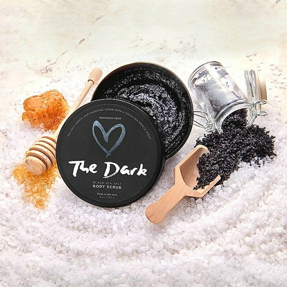 Perfectly Posh Love The Dark Body Scrub