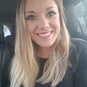 Meet your Posher, Brooke