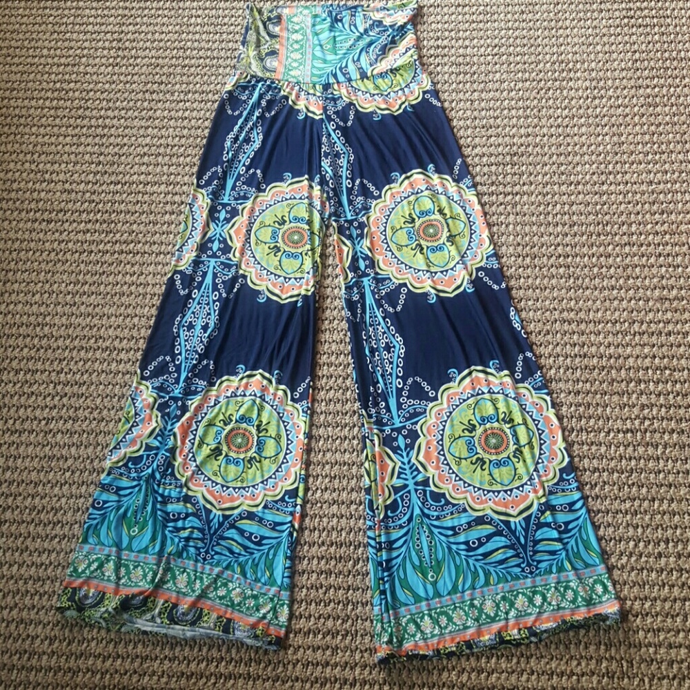Flowy yoga festival pants