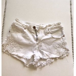 Pacsun high rise white shorts