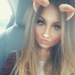 Meet your Posher, Krystal