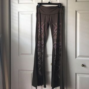 Teeki seven crowns flares