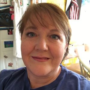 Meet your Posher, Kim