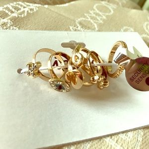 Gold ring set size 6