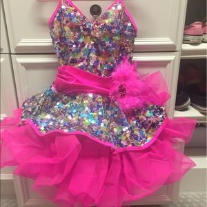 Size 5 dance costume with removable tutu
