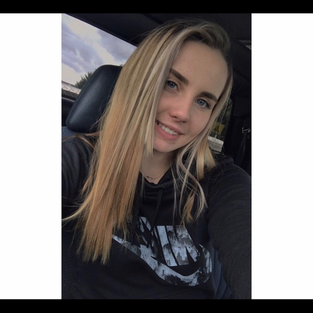 Meet your Posher, Amber