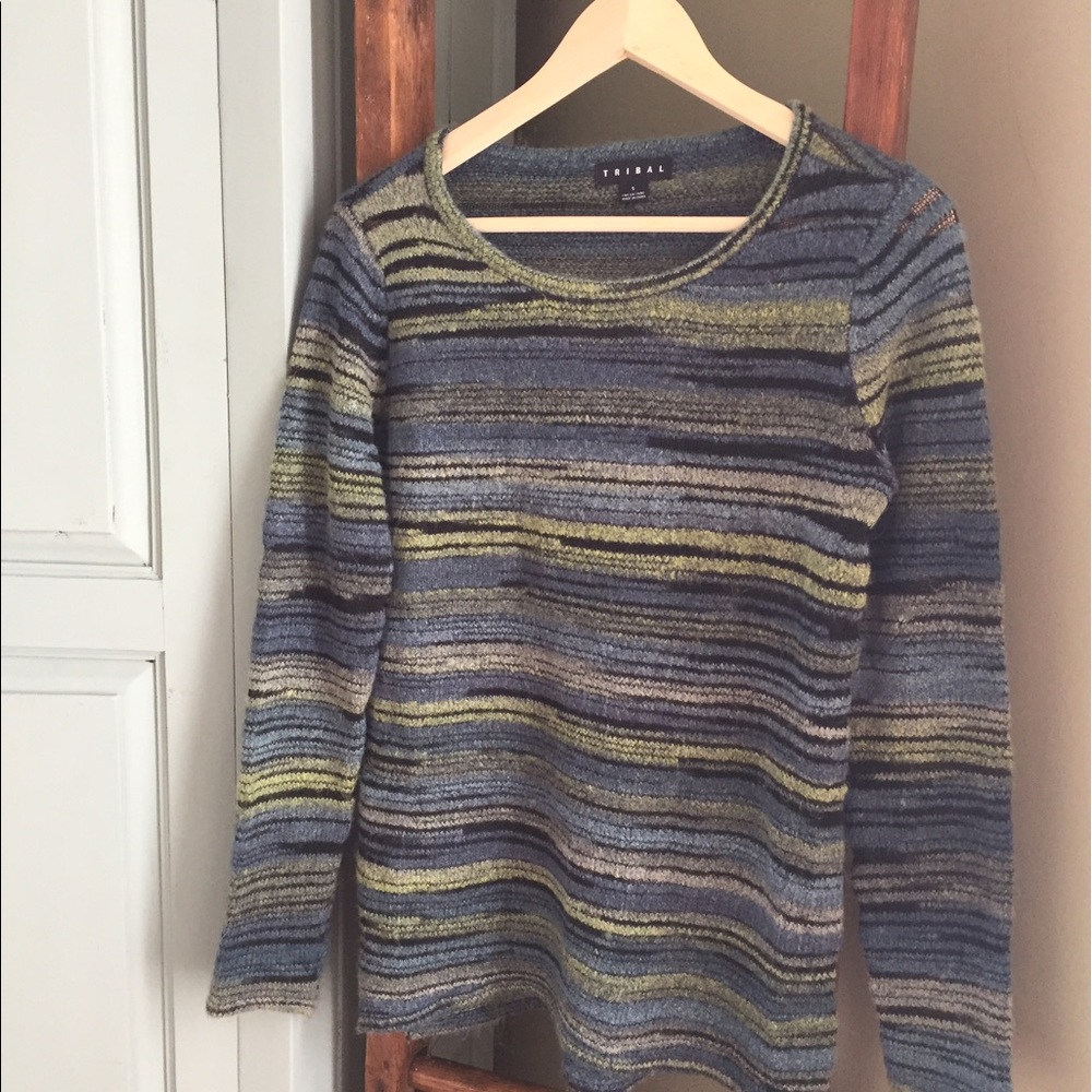 Tribal Boho Sweater in beautiful tones lightweight