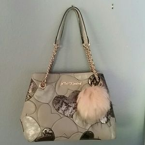 Gorgeous Betsy Johnson large heart handbag
