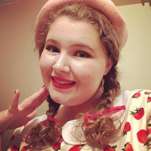 Meet your Posher, Anna