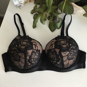 Black Lacy Push-up Bra