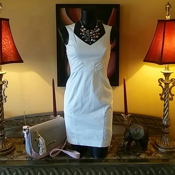 H&M Dresses & Skirts - H&M Beautiful White Summer Cotton Dress