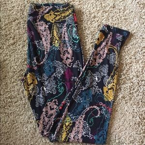 LulaRoe Paisley TC leggings