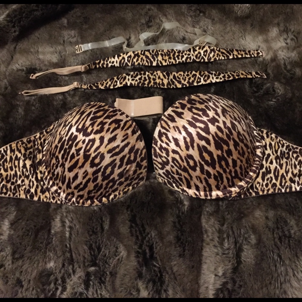 Victoria's Secret Very Sexy strapless bra 36D