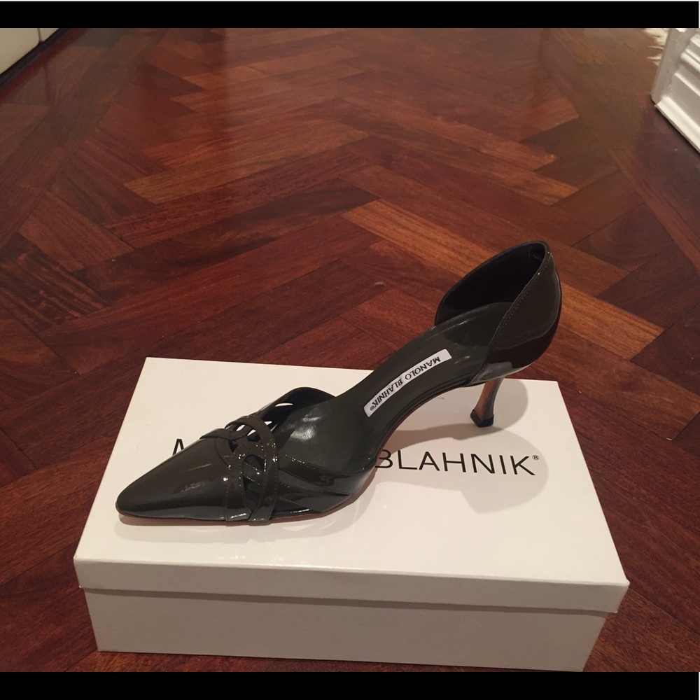 Manolo Blahnik: Olive Green Patent Pumps