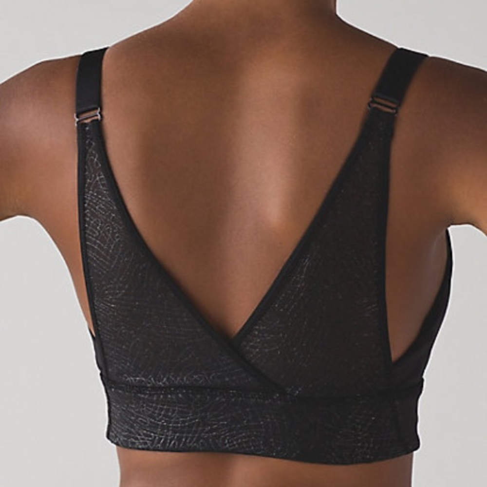 * NWT LULULEMON INFINITE MOTION BRA * - Picture 2 of 7