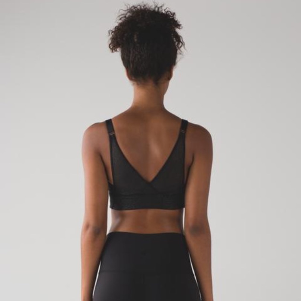 * NWT LULULEMON INFINITE MOTION BRA * - Picture 4 of 7