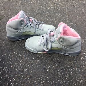 TODAY ONLY $40 Jordan's Limited edition/grey&pink