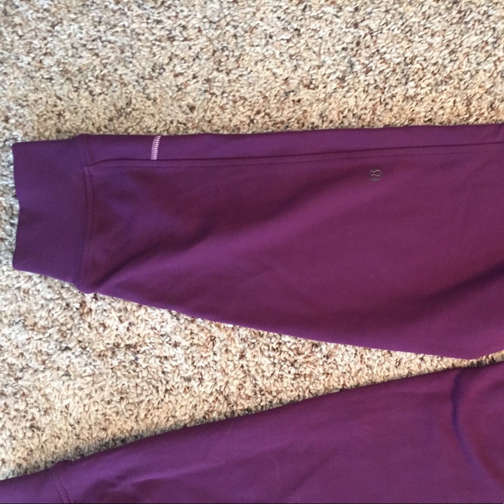 Lululemon joggers size 8