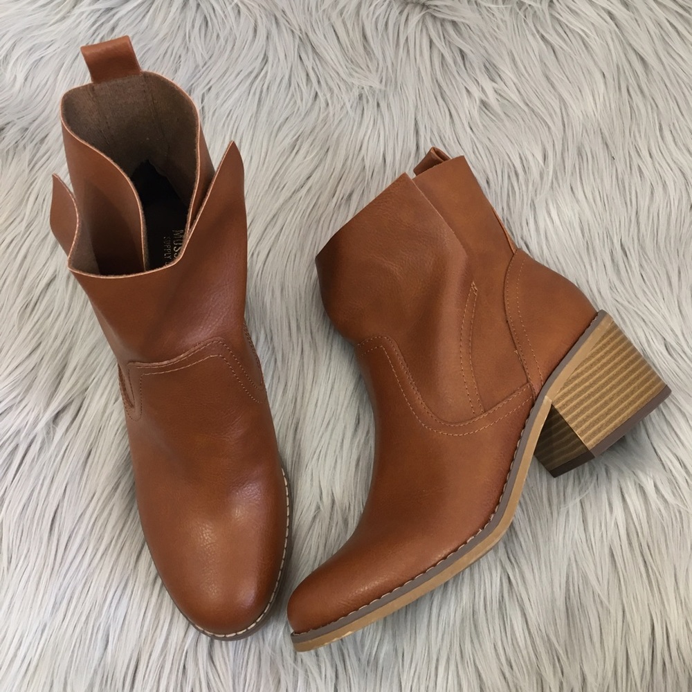 NEW Mossimo Supply Co brown booties - Picture 5 of 5