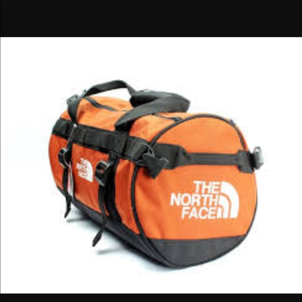 North face basecamp duffel large in orange