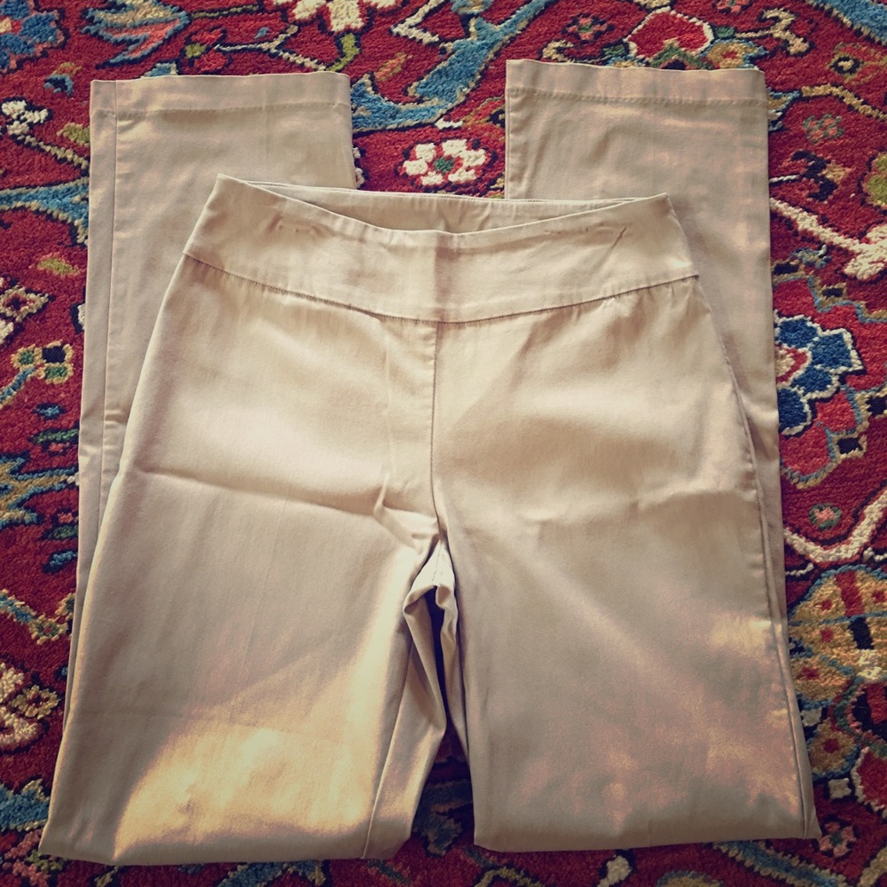 Kaki slacks