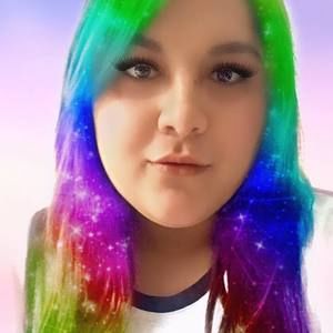 Meet your Posher, Jules